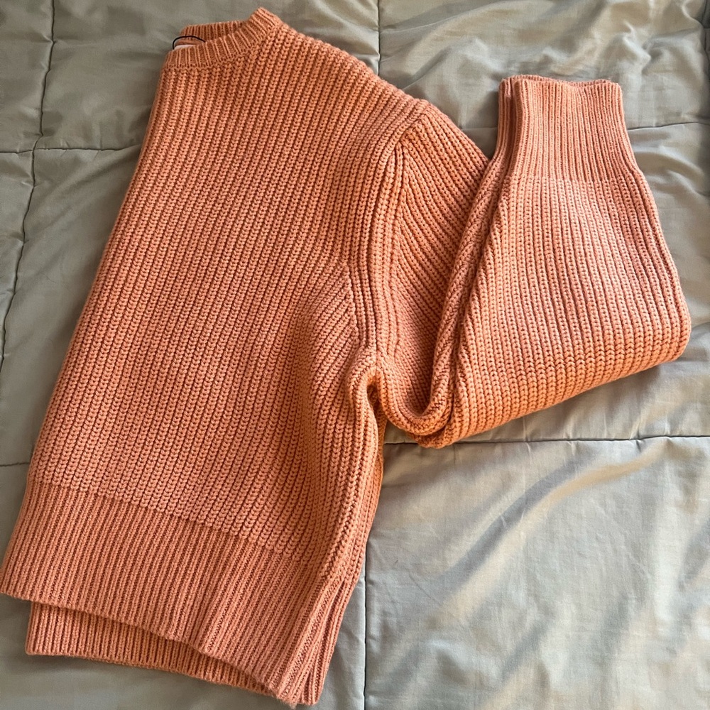 Cozy Ribbed Knit Sweater in Peach